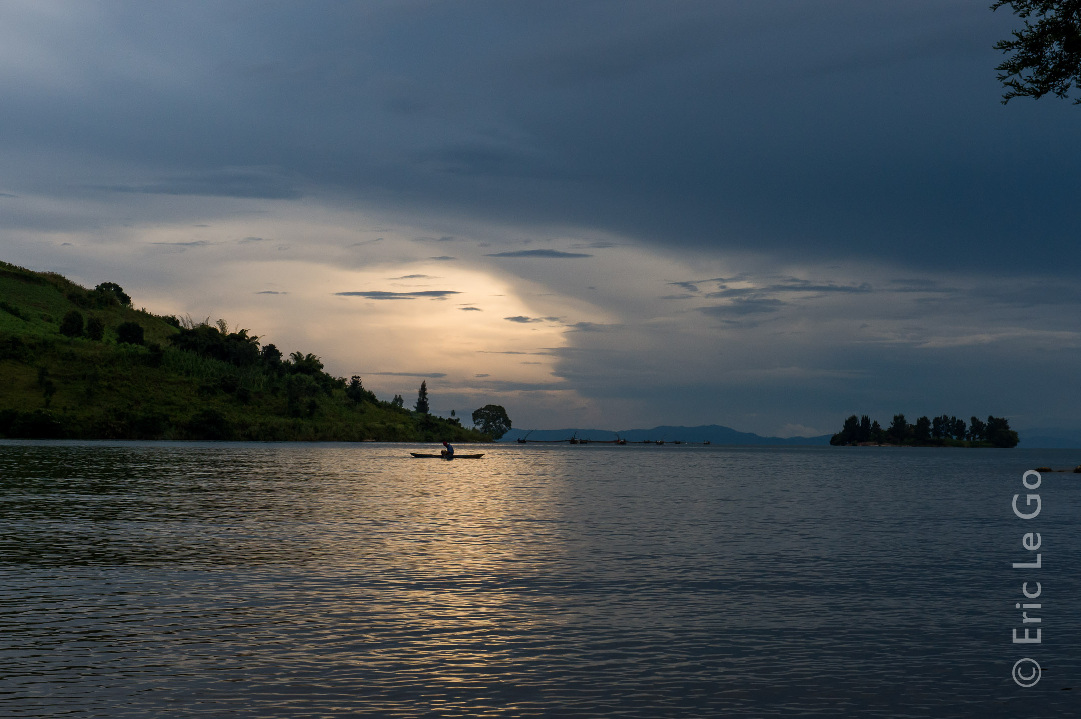 Paysage au coucher de soleil au Rwanda